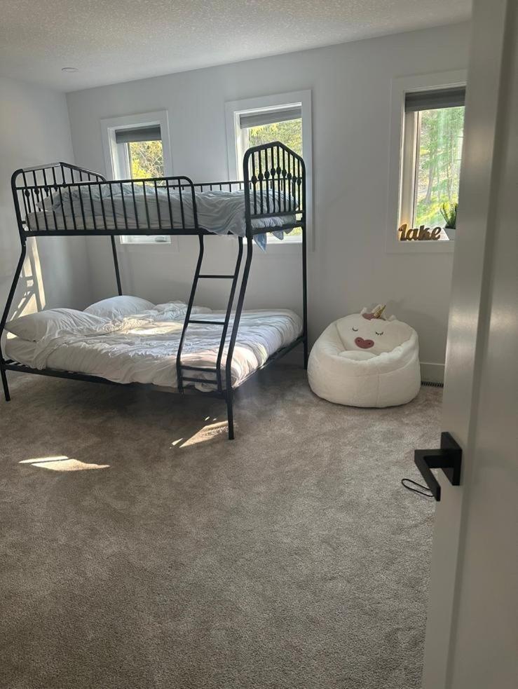 Вилла Koocanusa Retreat Wardner Экстерьер фото